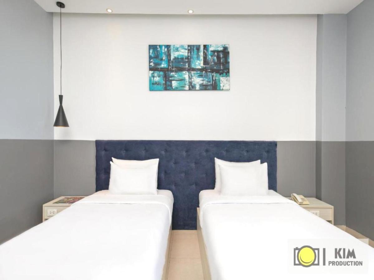 Khách sạn Capital O 1200 Salem Riverside 4*